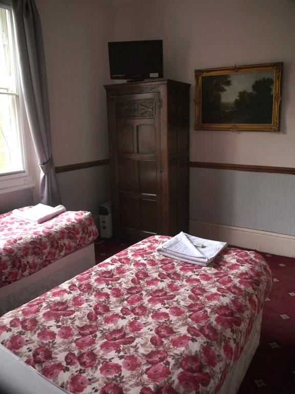 Oakley Hotel London Room photo
